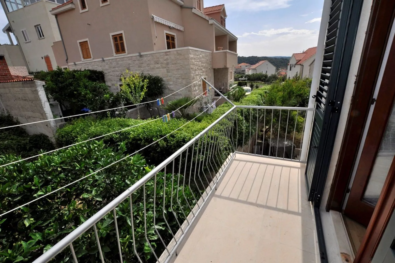 Apartments Seagull - Comfort Two Bedroom Apartment with Sea View Balcony (Tonko)