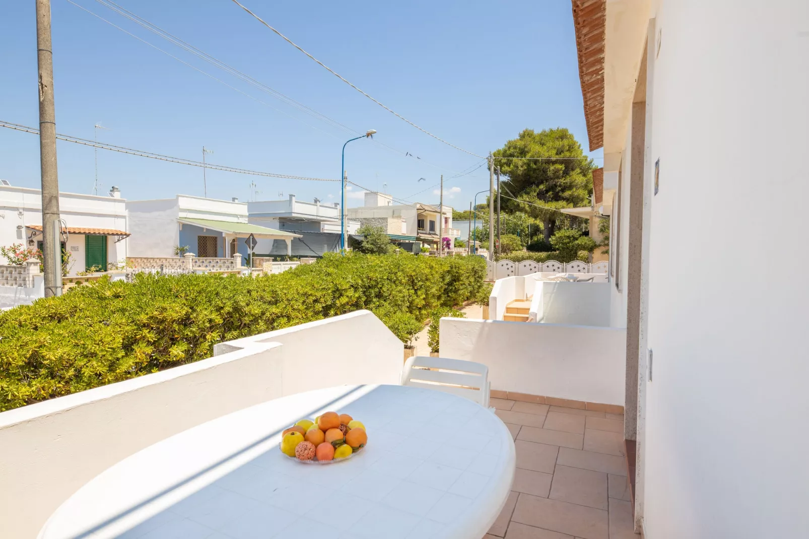 TS11-Terrace balcony