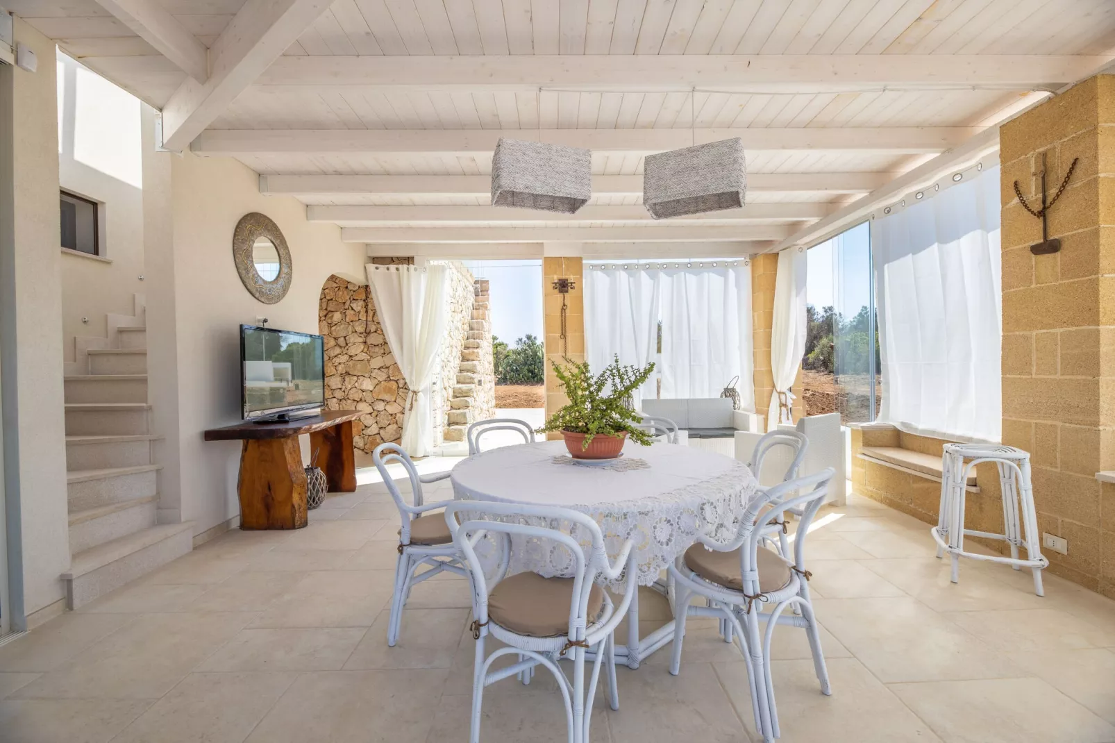 Taviano-Living room