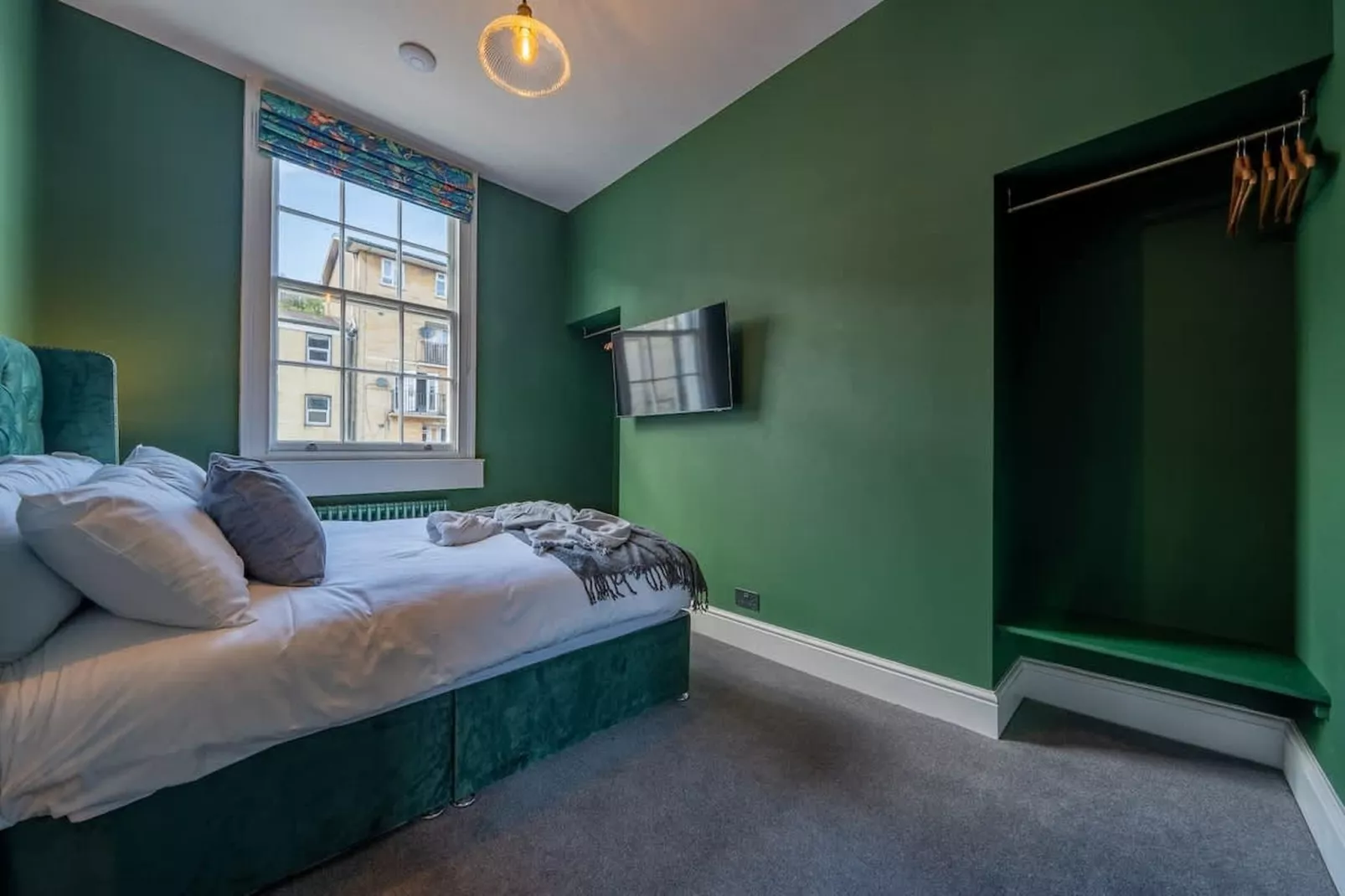 BA1 Walcot 4-Schlafzimmer