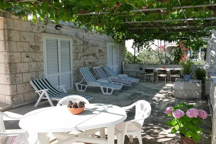 Apartment Kim- Two Bedroom Apartment with Terrace and Sea View-Terrace