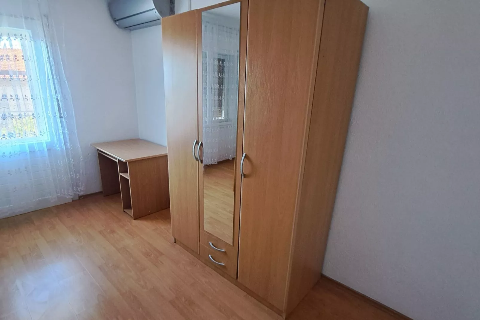 Apartment Marko (ST) - Three Bedroom Apartment with Balcony and Garden View-Bedroom
