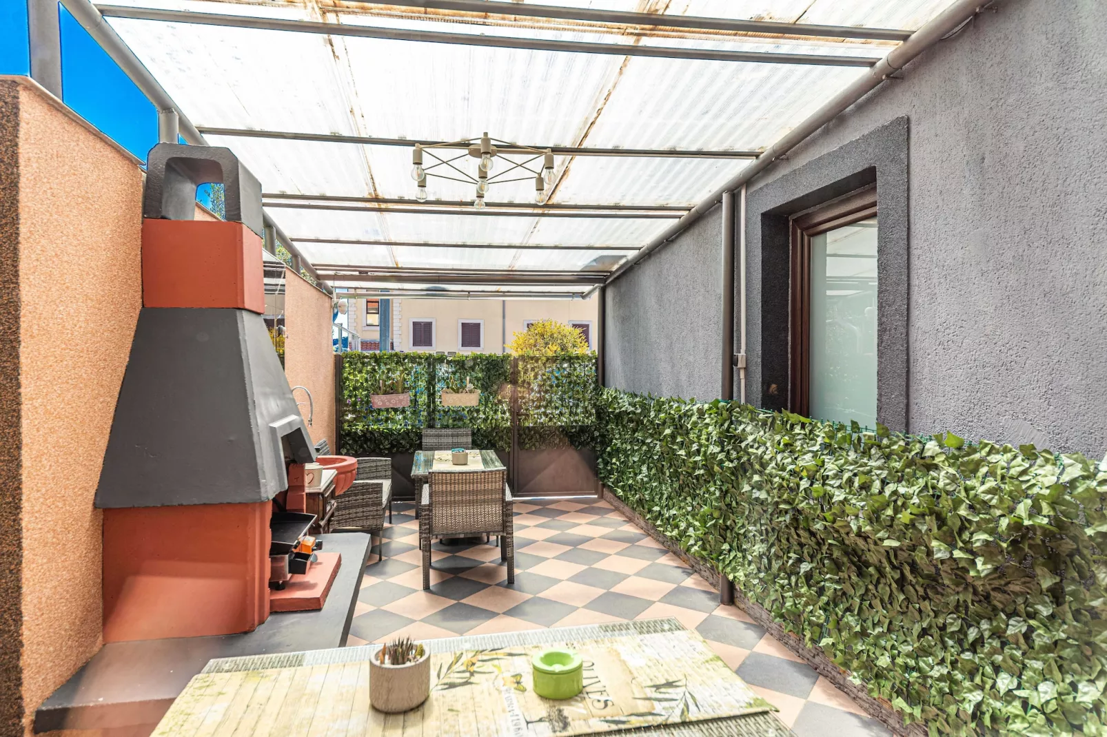 Apartments Keka - Studio Apartment-Terrasse