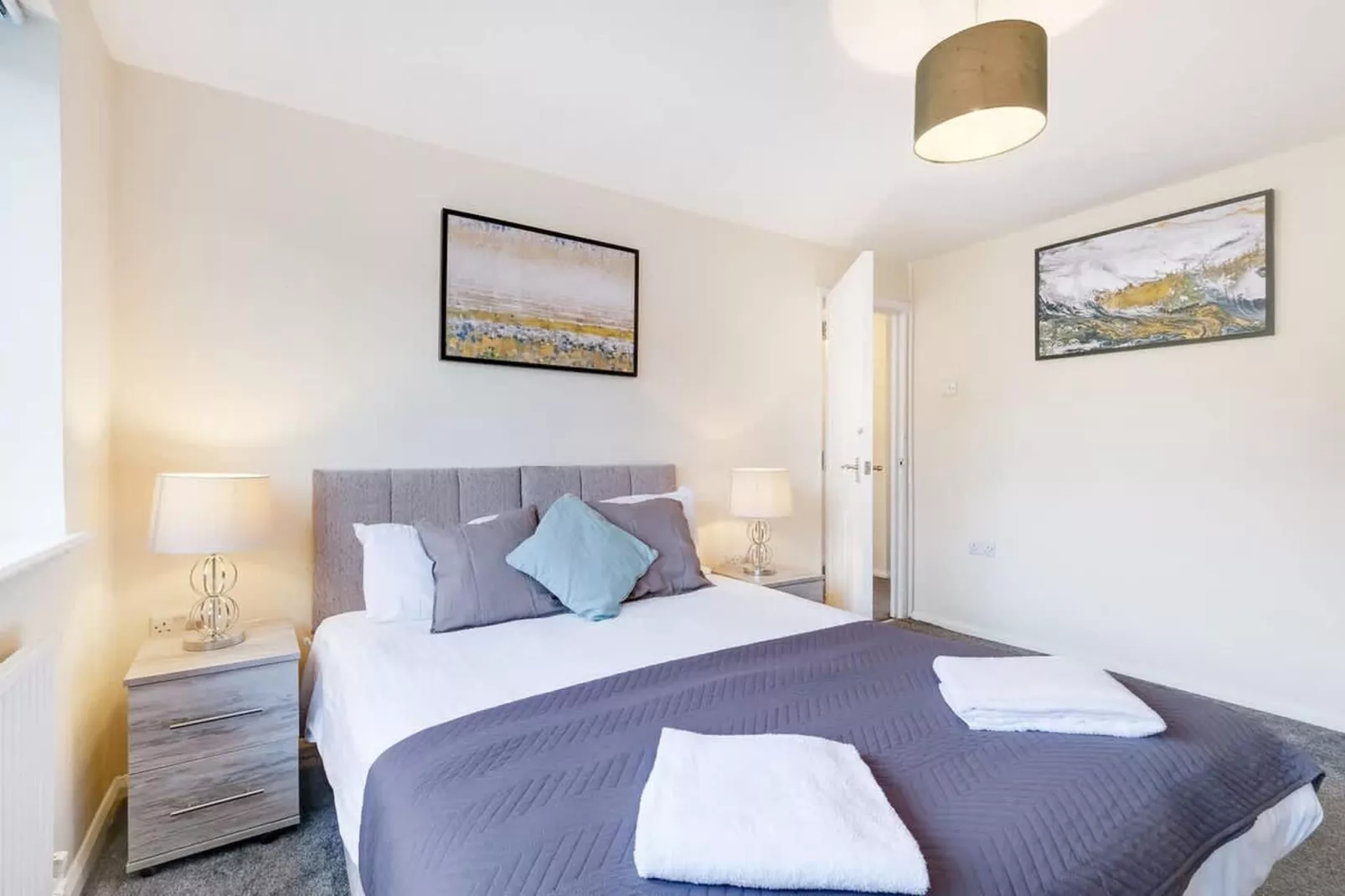 HP13 Arnison 94-Bedroom