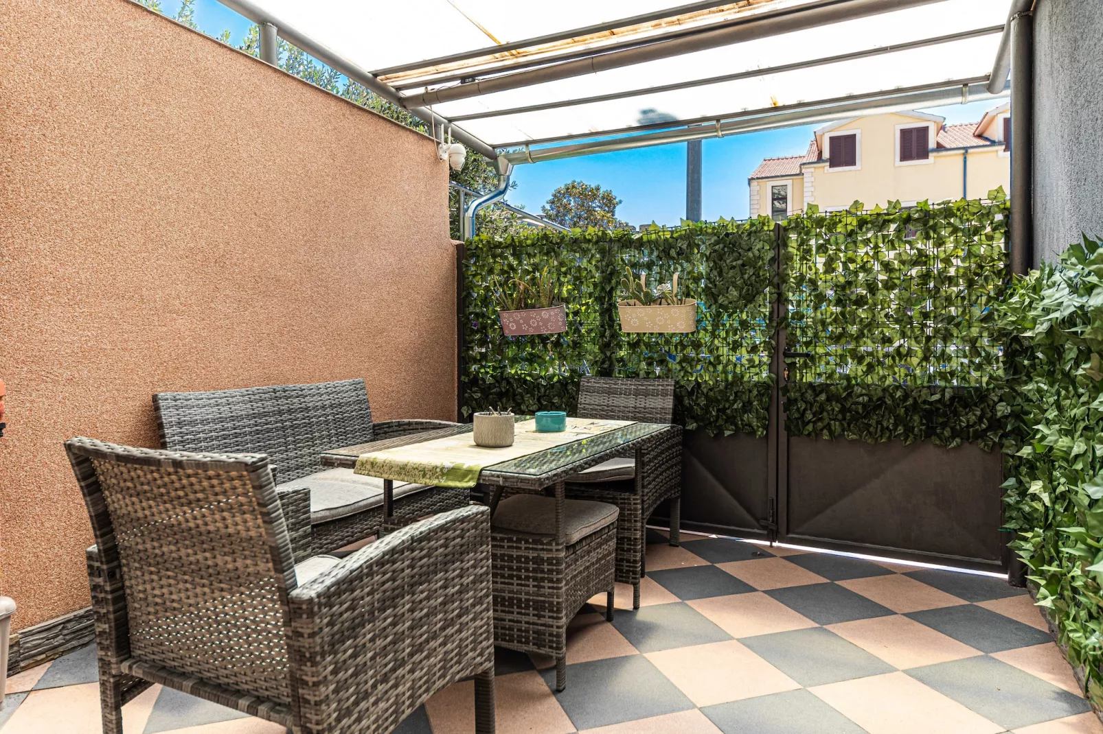 Apartments Keka - Studio Apartment-Terrasse