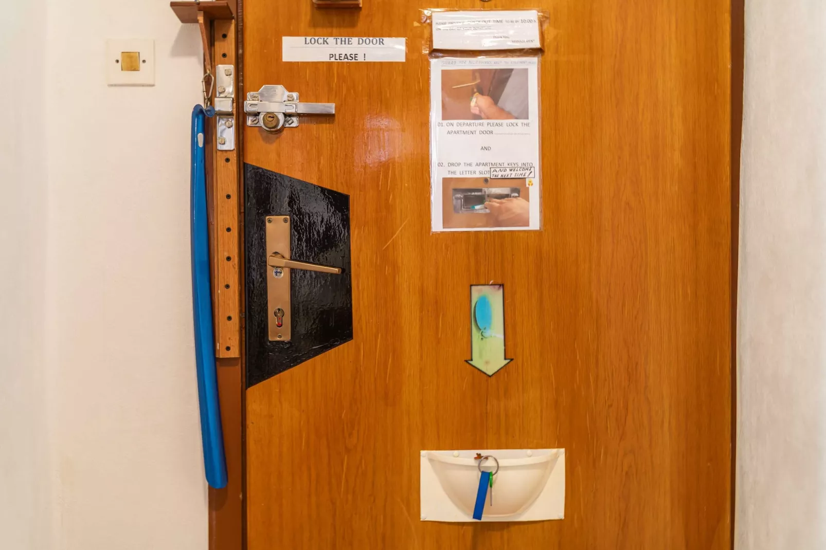 Two Stars Two Beds Downtown Apartment - One-Bedroom Apartment-Indoor