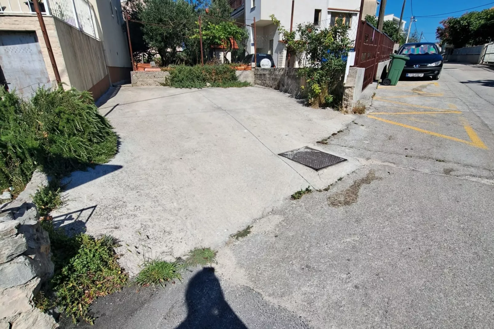 Apartment Marko (ST) - Three Bedroom Apartment with Balcony and Garden View-View