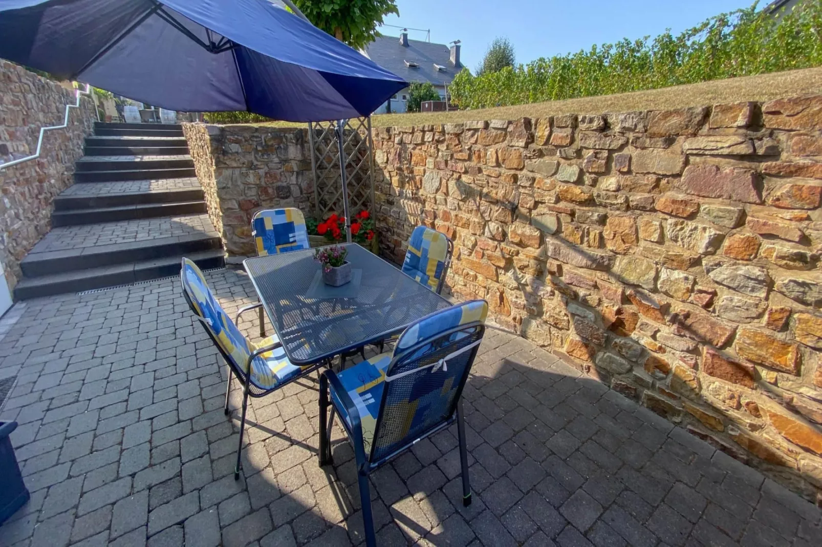 Weingut Justen-Kiebel-Terrace balcony