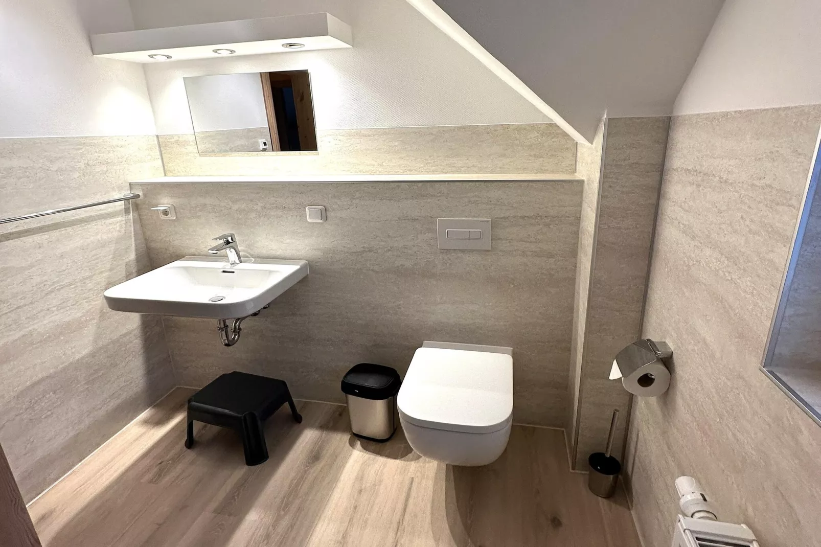 Doppelhaushälfte Dünenrose Glowe-DHH Dünenrose-Salle de bain