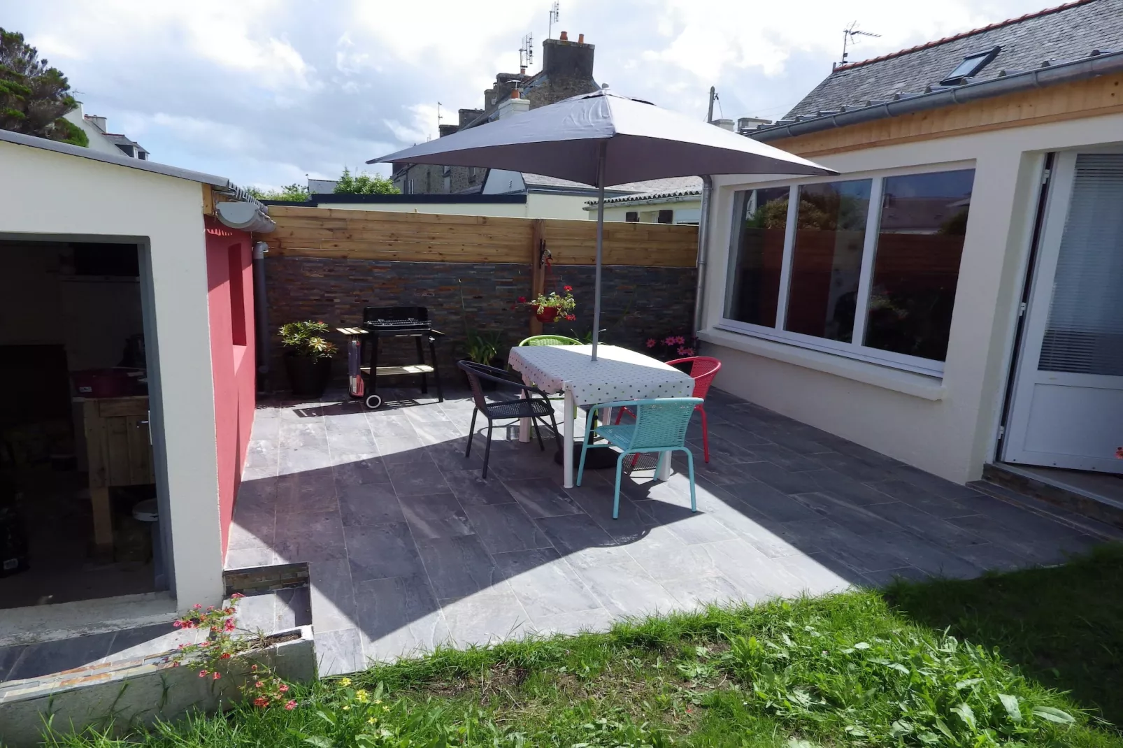 Doppelhaushälfte in St Pol de Leon-Terrasse/Balkon