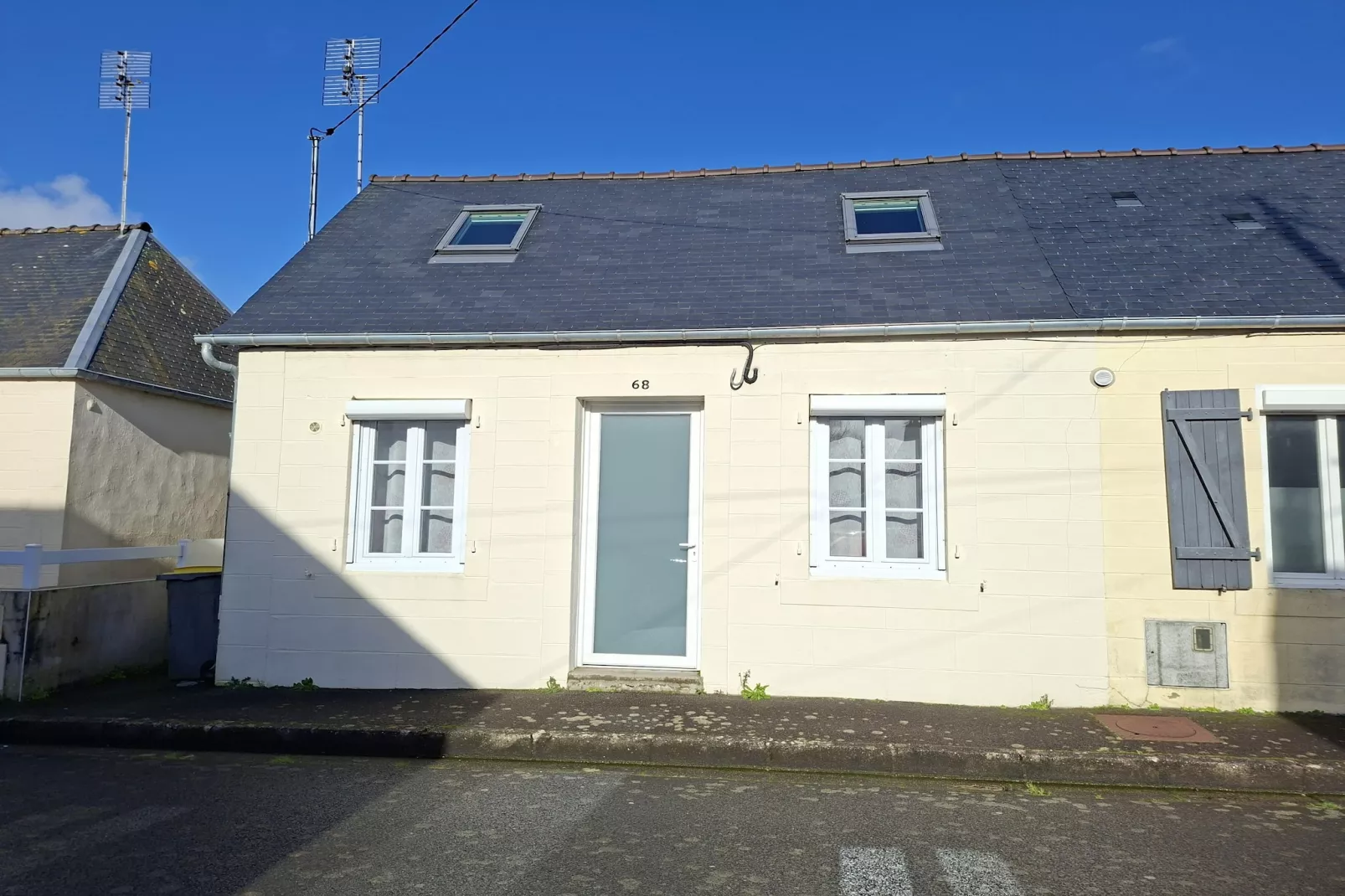 Doppelhaushälfte in St Pol de Leon-Außenbereich Sommer