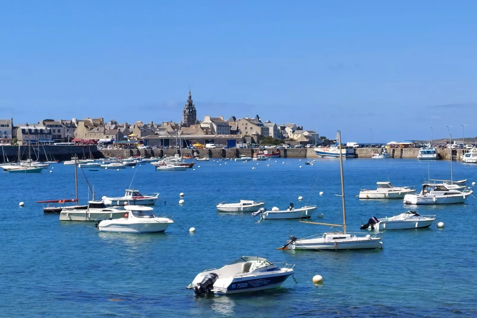 Doppelhaushälfte in St Pol de Leon-Gebiete Sommer 20 km