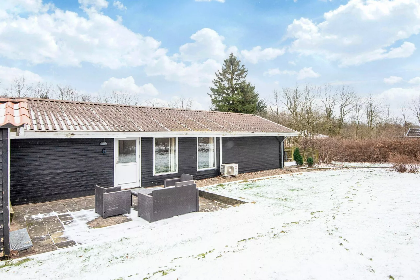 Modern Cottage Oasis in Arrild - View