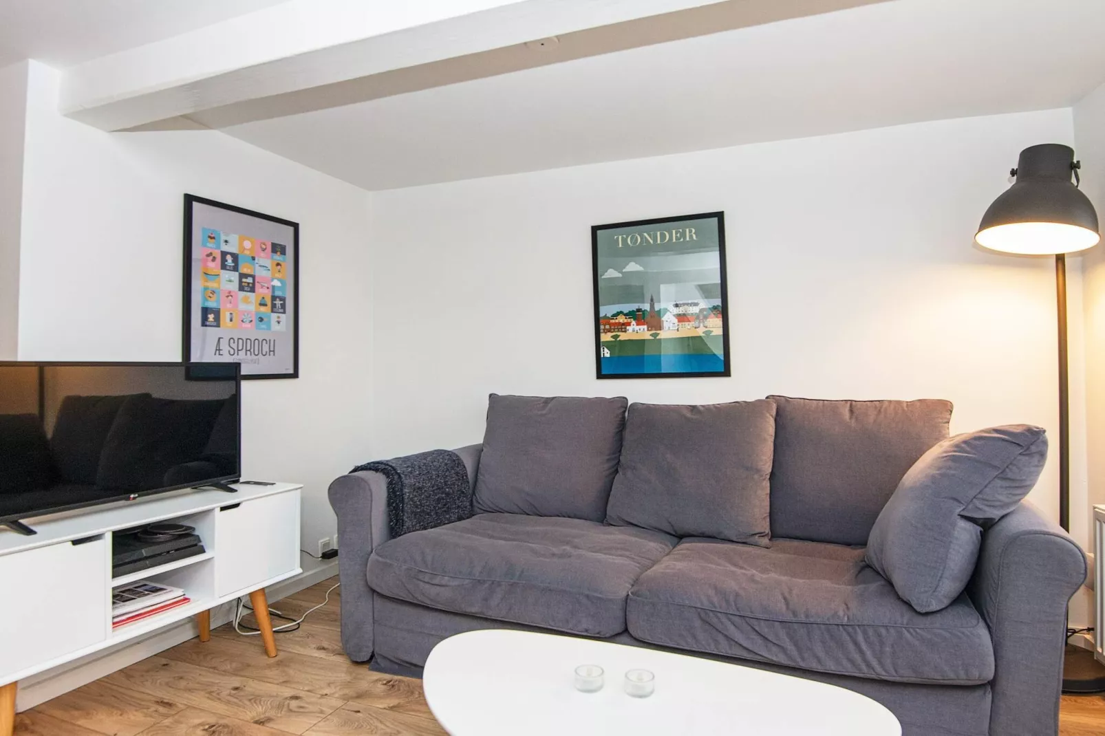 4 person holiday home in Tønder-By Traum-Indoor