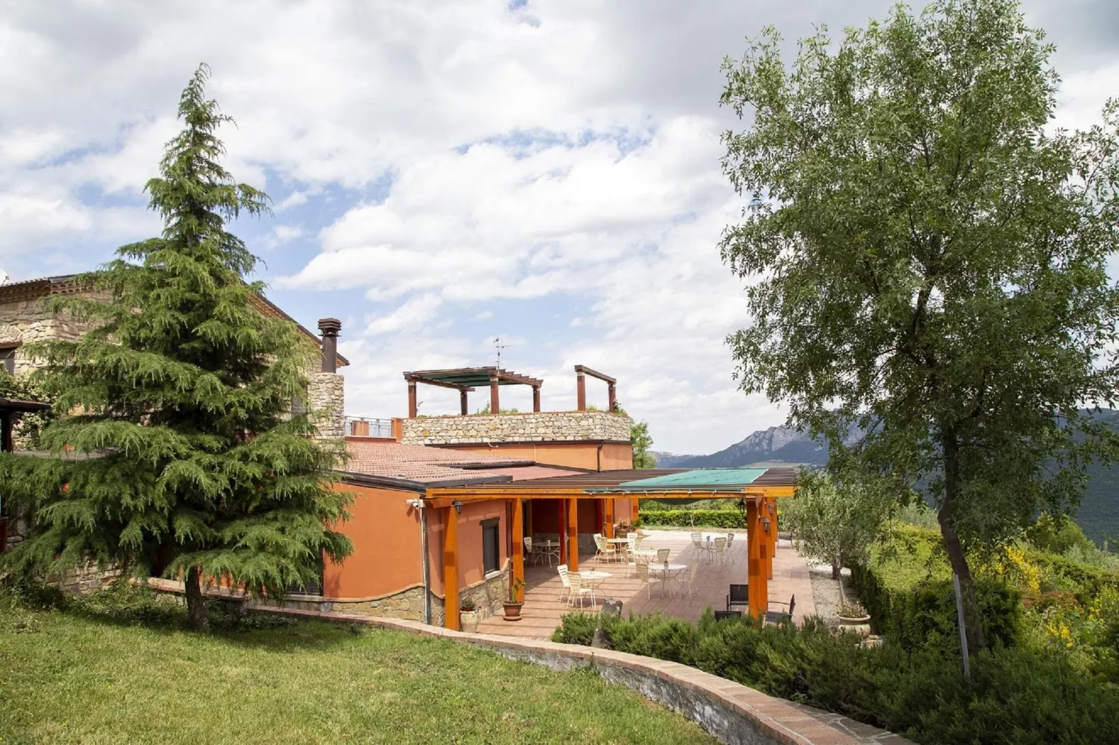 La Foresteria di San Leo-Exterior summer