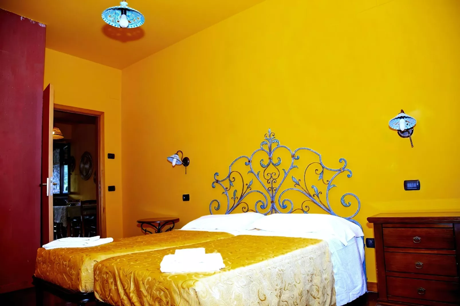 La Foresteria di San Leo-Bedroom