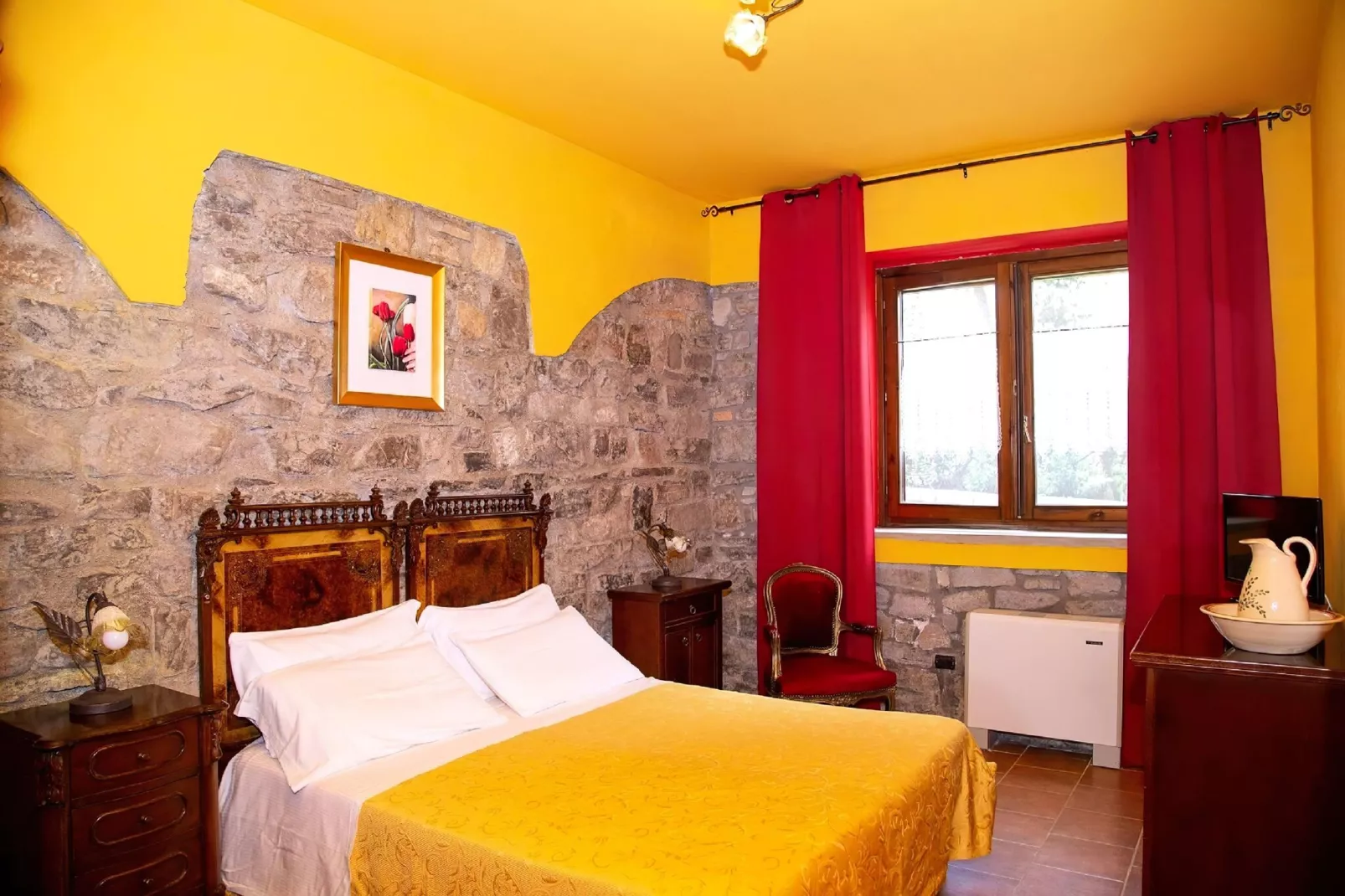La Foresteria di San Leo-Bedroom