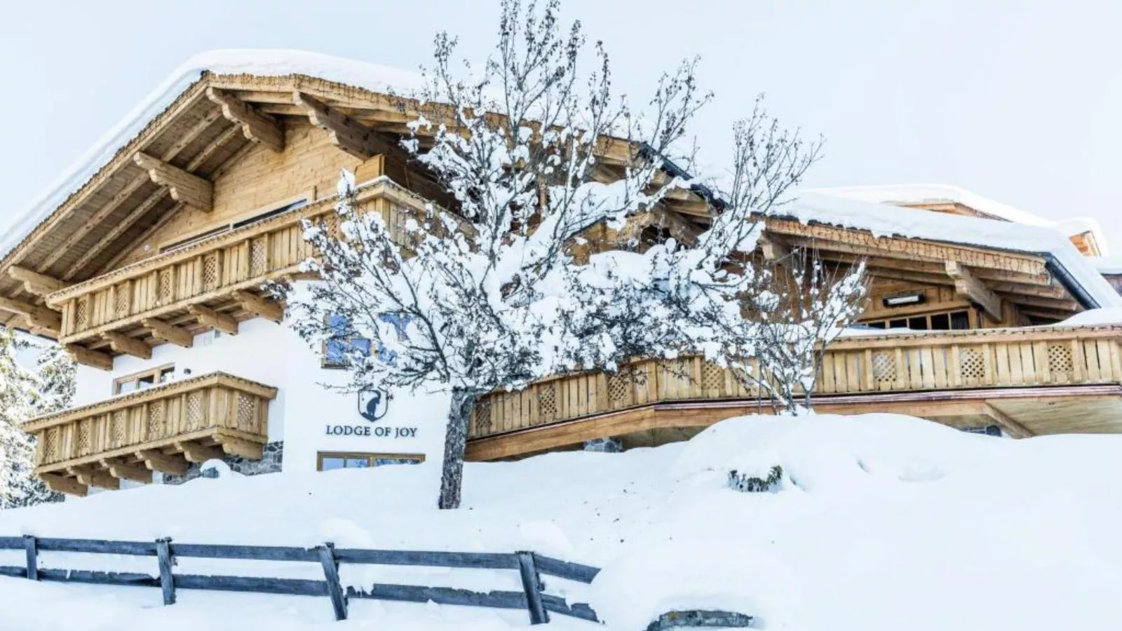 Lodge of Joy-Außenbereich Winter