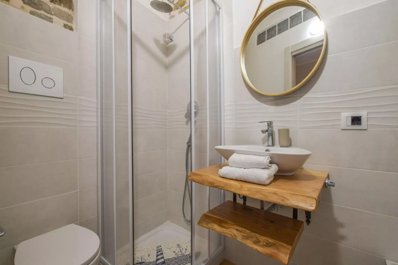 Casa Ippolito-Bathroom
