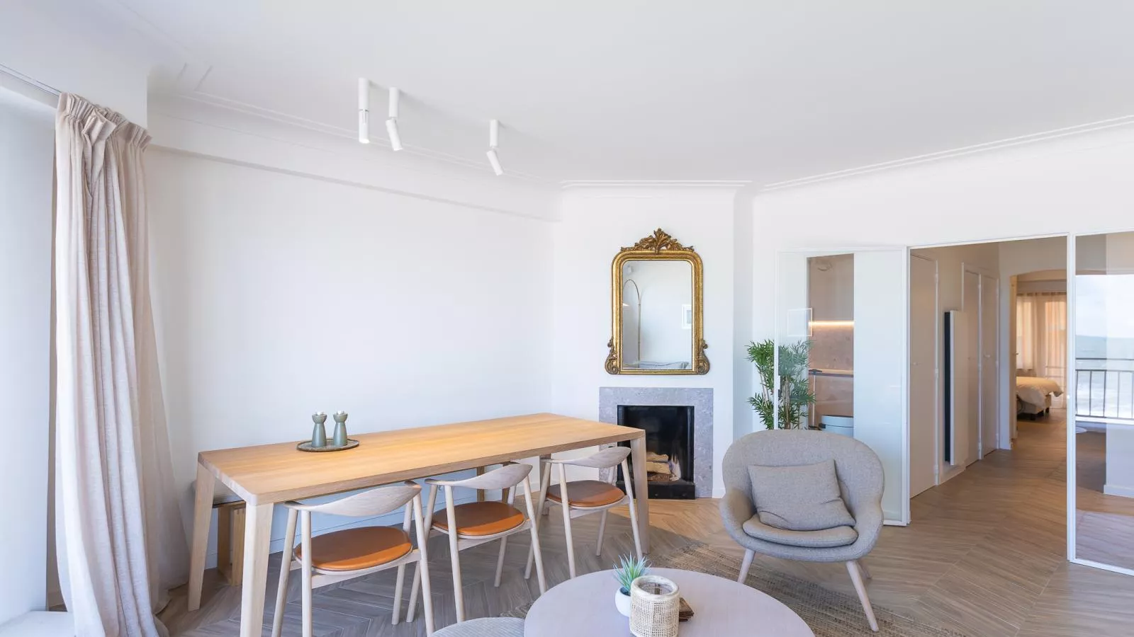 Fabiola - 0202 + park. 13-Salon