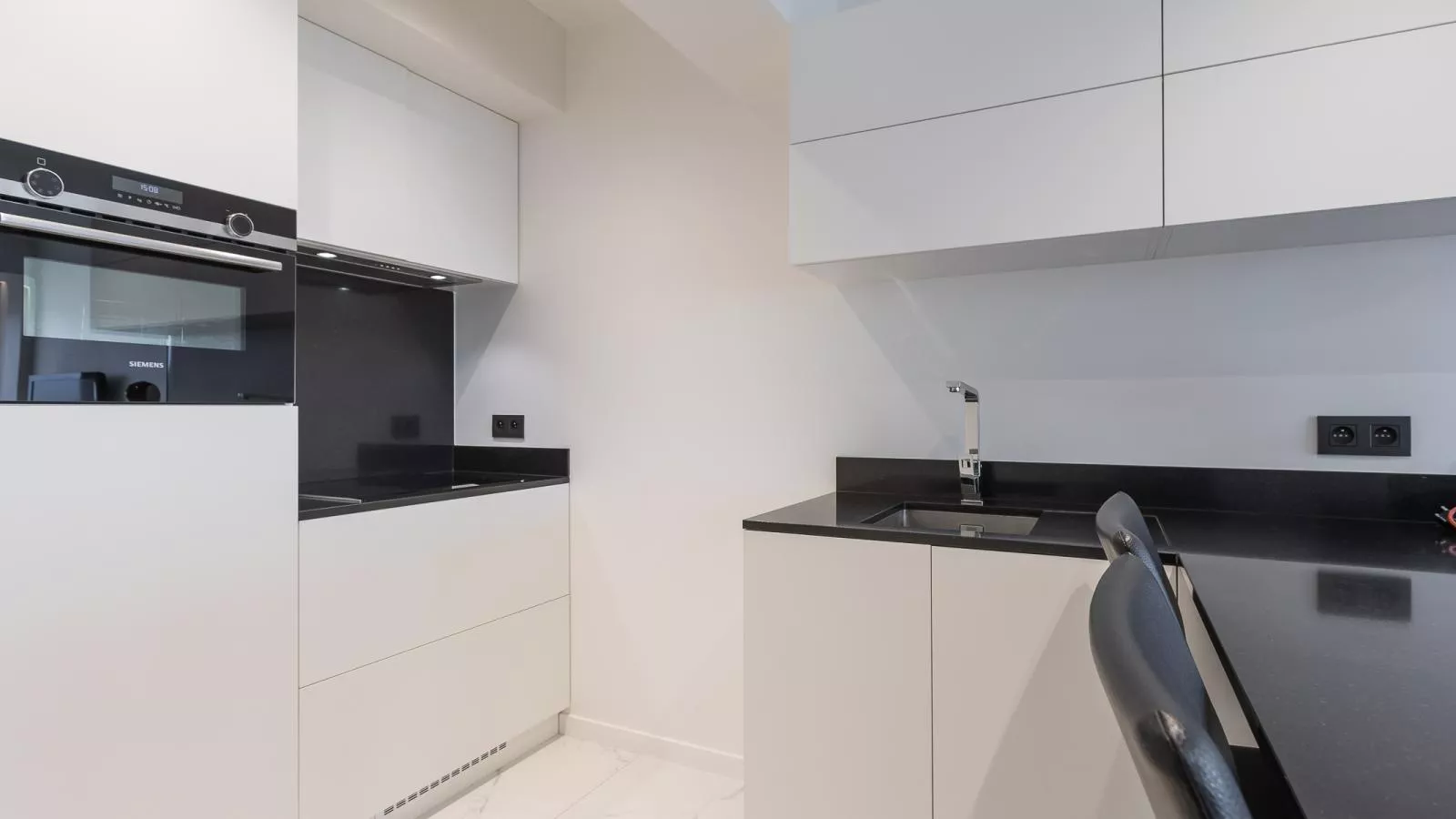 Sun Beach - 0802-Küche