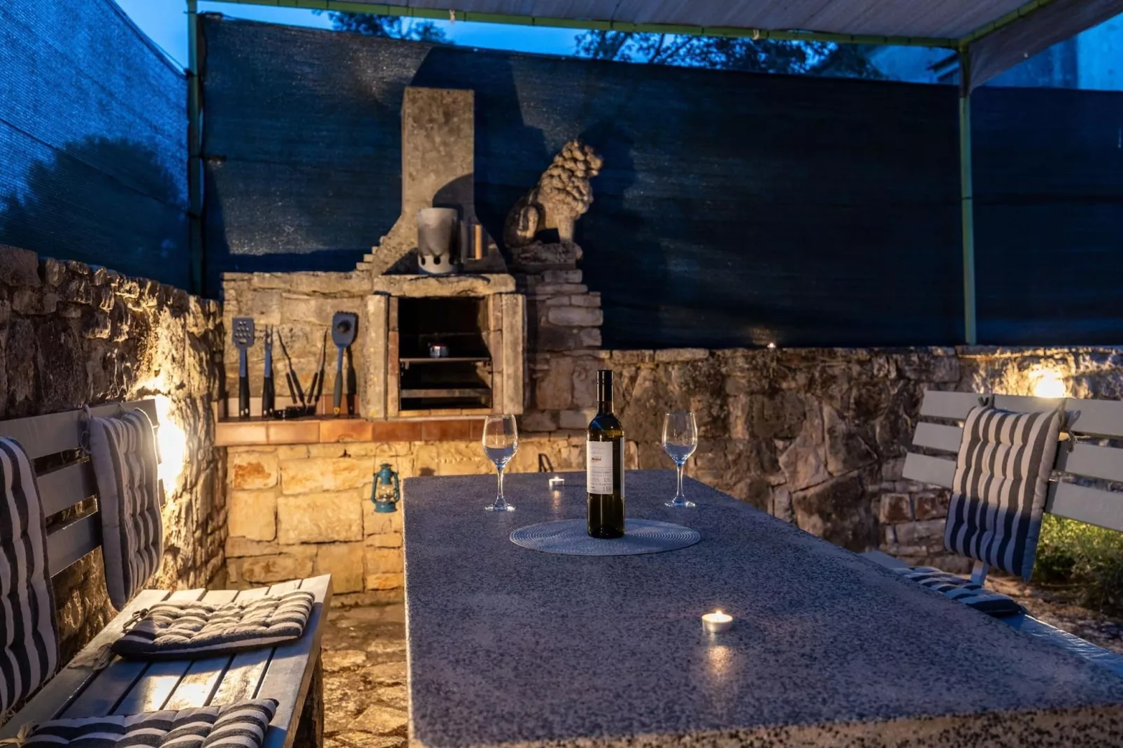 Kristijan & Jelena - Pool, Jacuzzi, Playground-Terrasse/Balkon