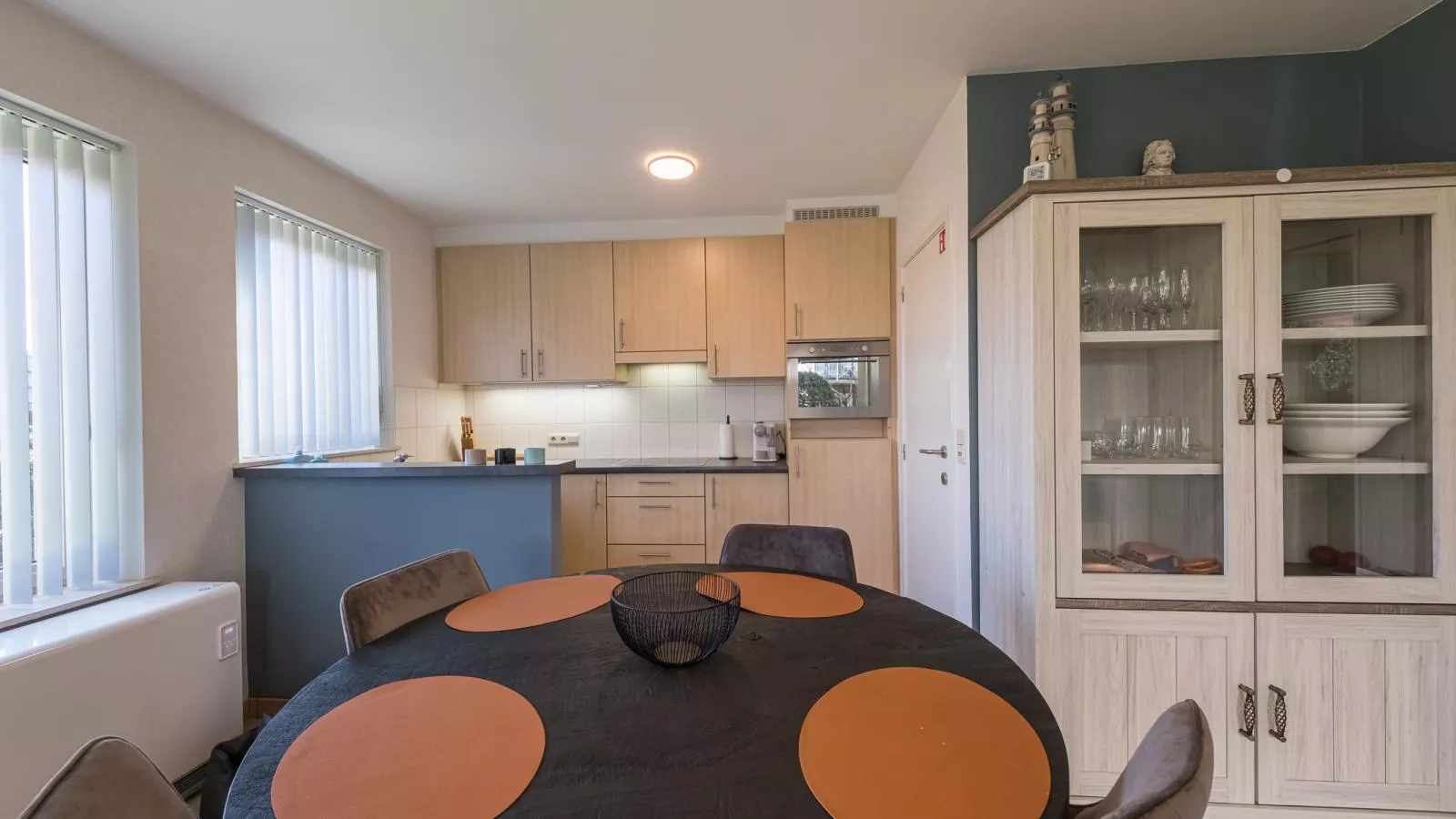 The Classics (Beethoven) - 0003 + park. 10-Küche