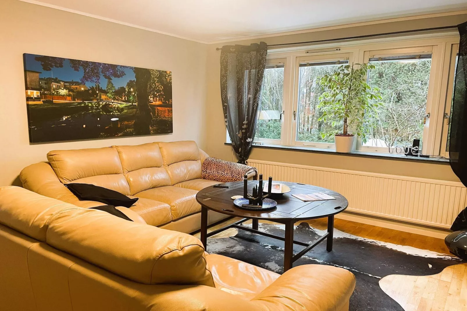 4 star holiday home in ALINGSÅS-Indoor