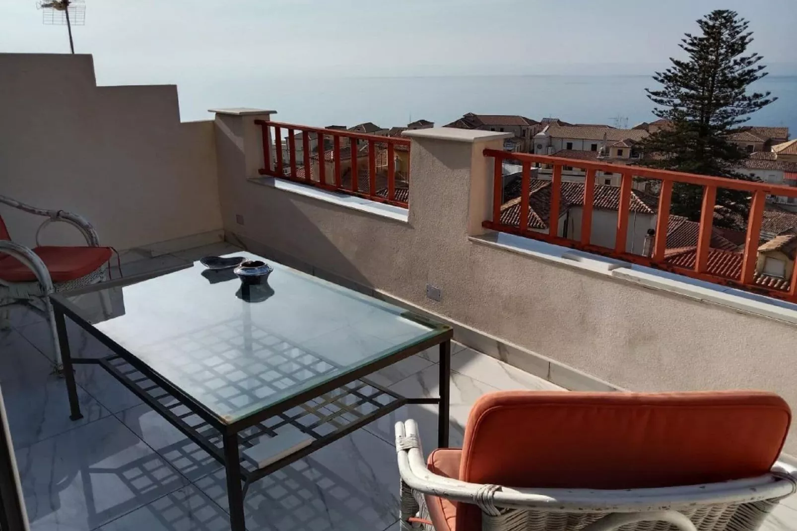 Lo Studiolo Apartment-Terrace balcony