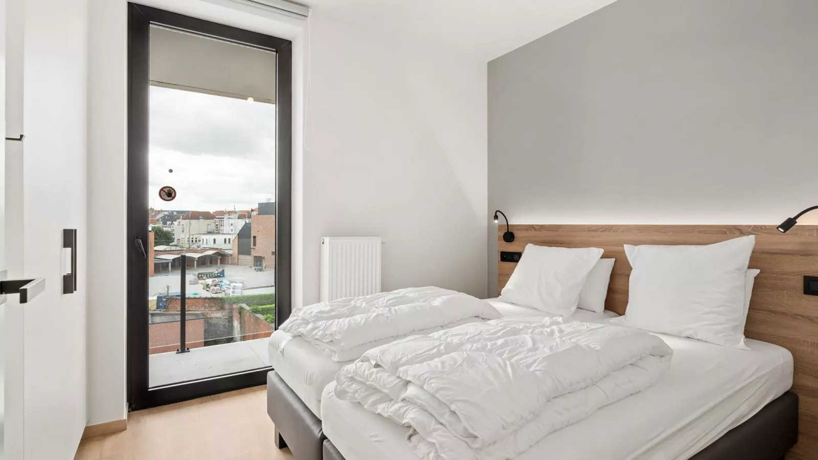 Maple Leaf - 03.02 + garage-Chambre