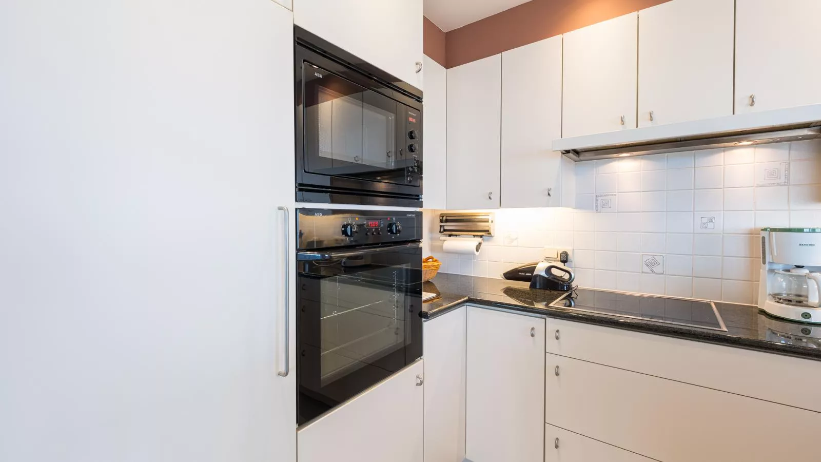 Viking - 0608 + box 4-Kitchen