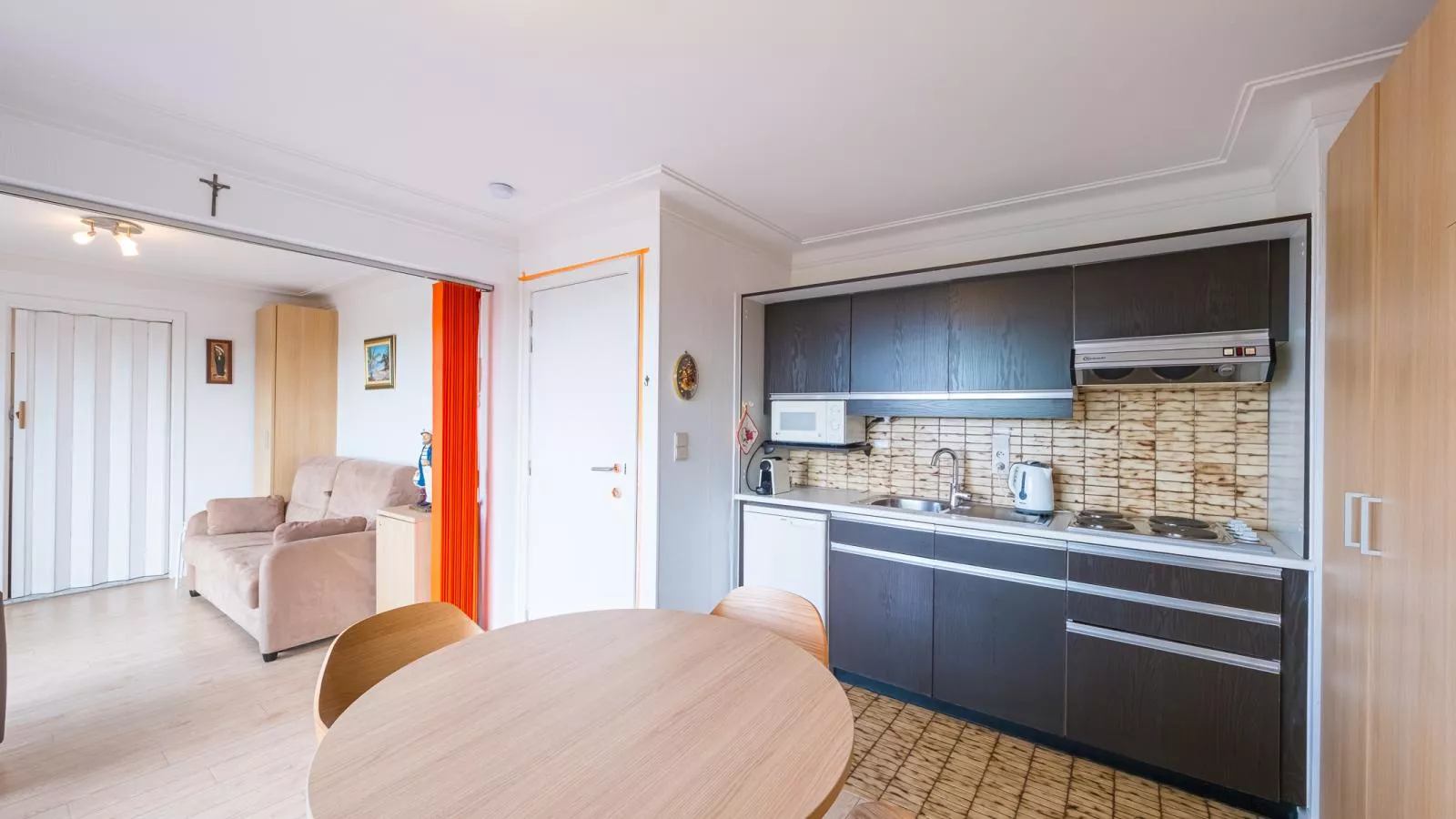 Rubens - 0505-Kitchen