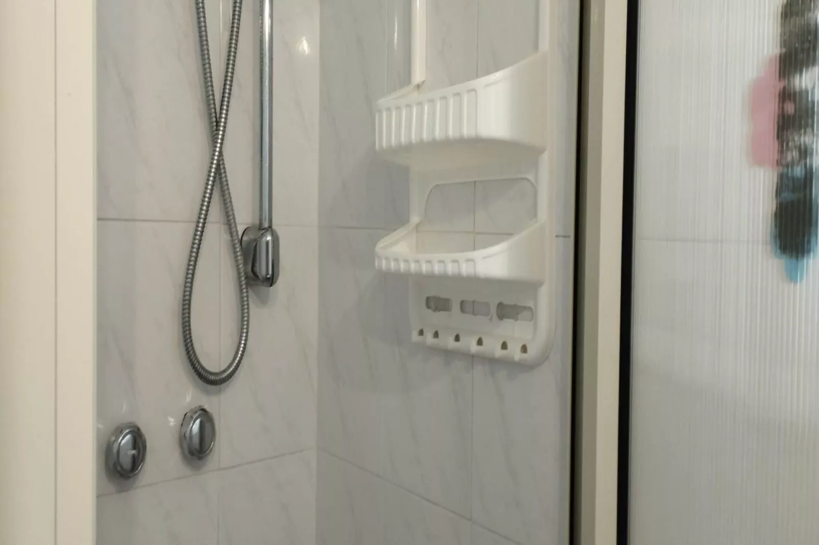 Lo Studiolo Apartment-Bathroom
