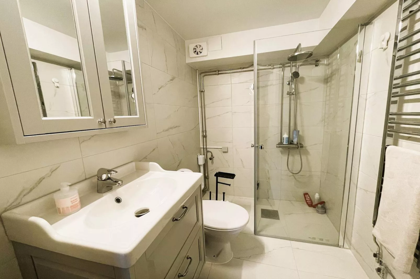 4 star holiday home in ALINGSÅS-Indoor