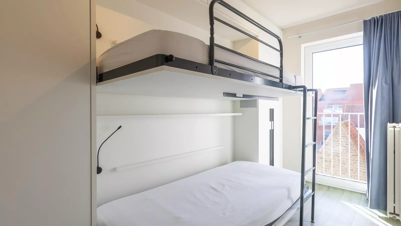 Scholekster - 0004 + box 000-Chambre