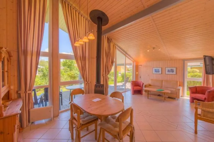 Haubentaucher Classic 83-Esszimmer