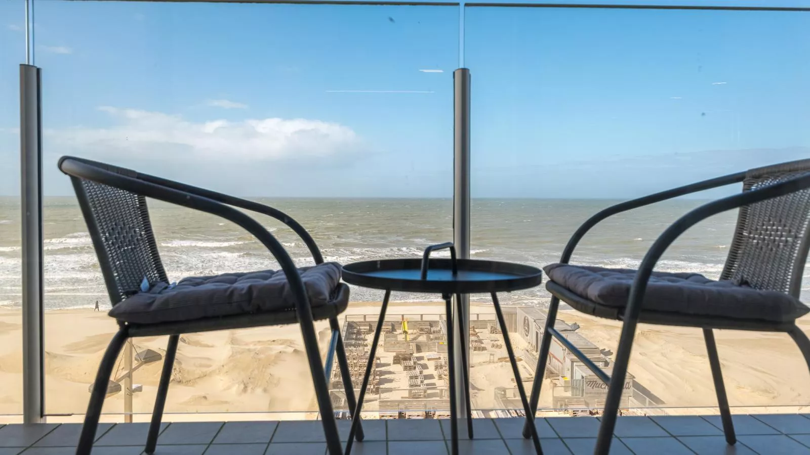 Emperador - 0401  - Im Freien