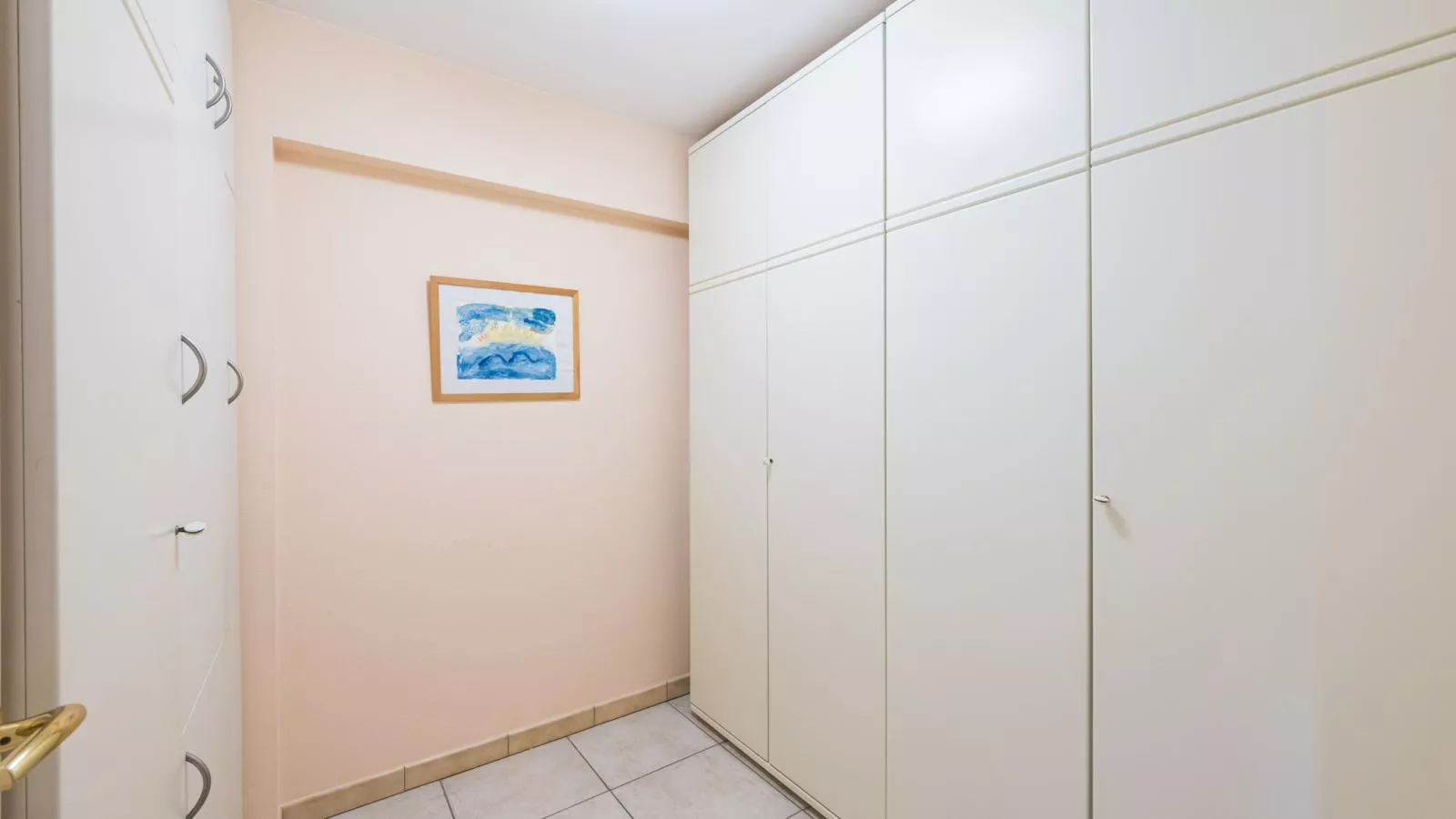 Marianne I - 0501 + box 16 (Ile de France)-Facilities