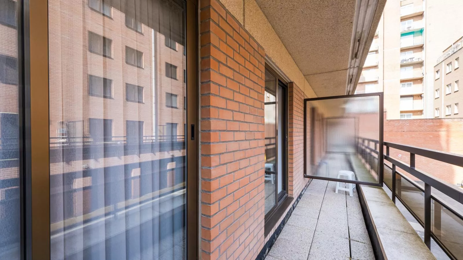 Atlantis I - 0104 + box 14-Terrace balcony