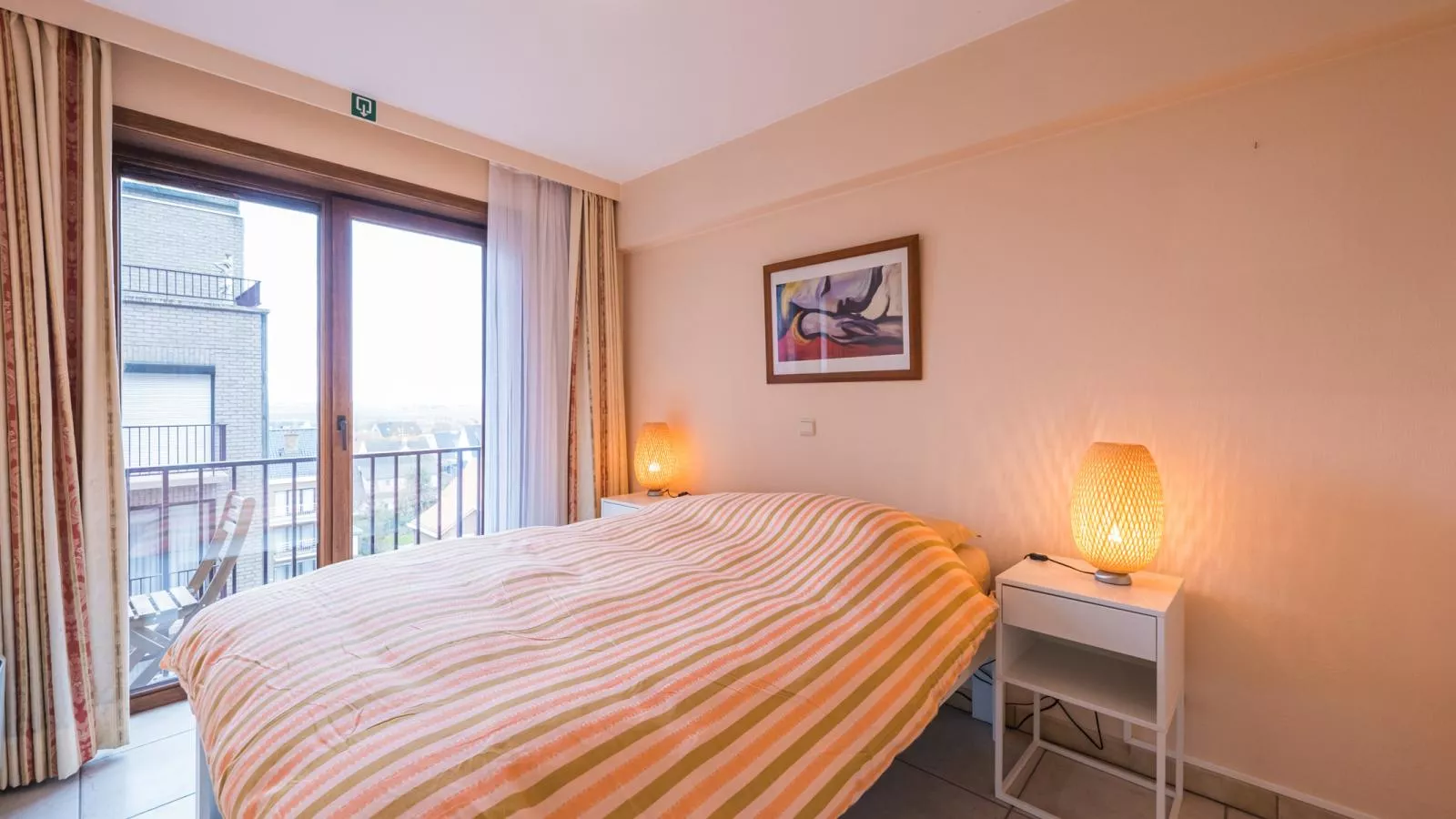 Marianne I - 0501 + box 16 (Ile de France)-Bedroom