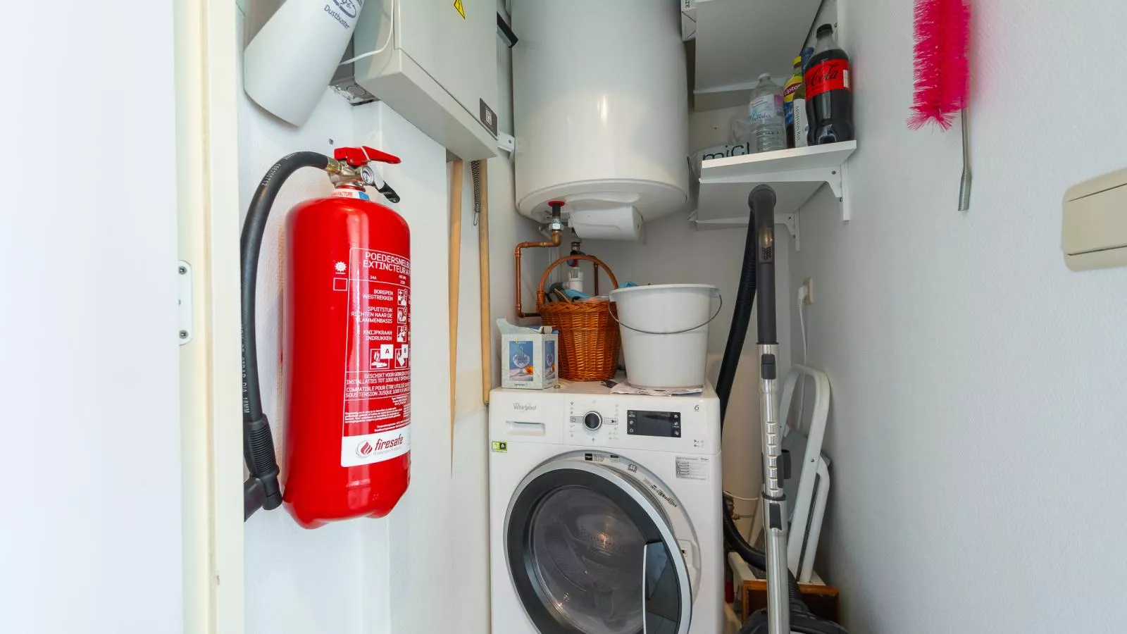 Mistral - 0801 + box 22 (Sunfield)-équipements