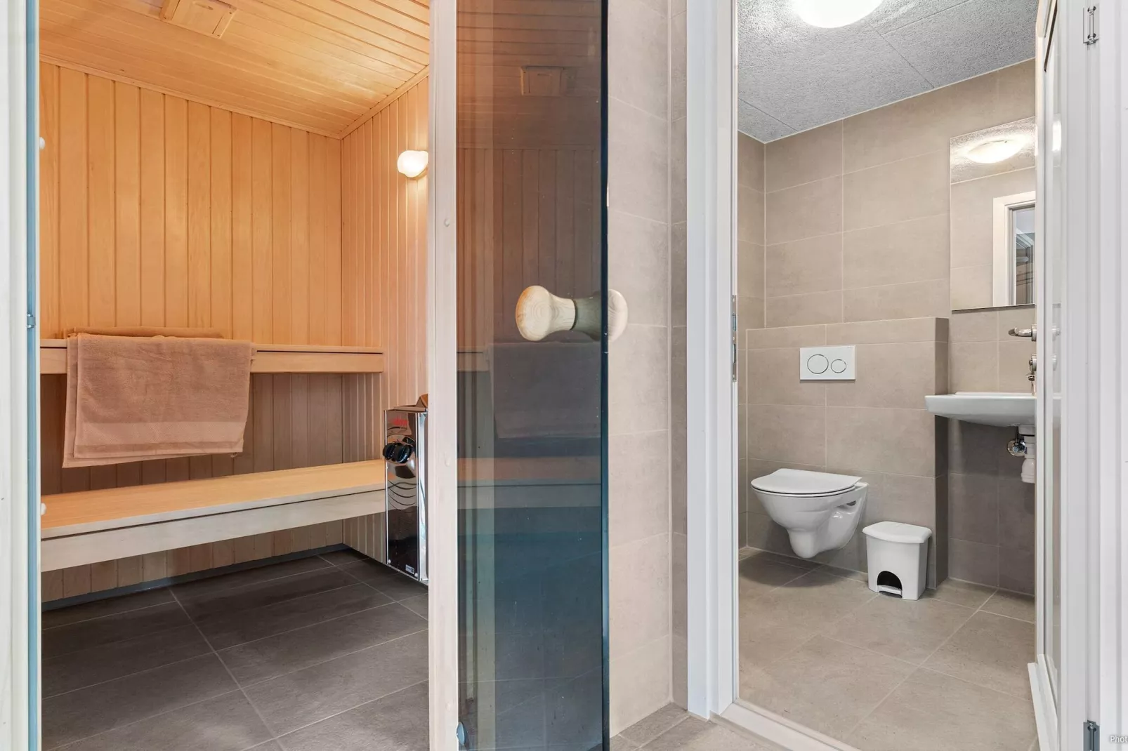 5 star holiday home in Glesborg-Indoor