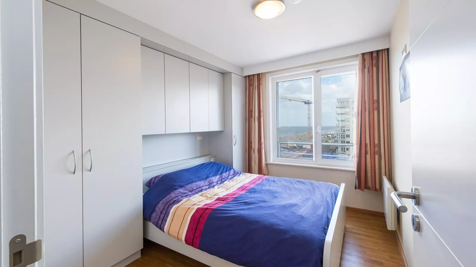 Viking - 0608 + box 4-Bedroom