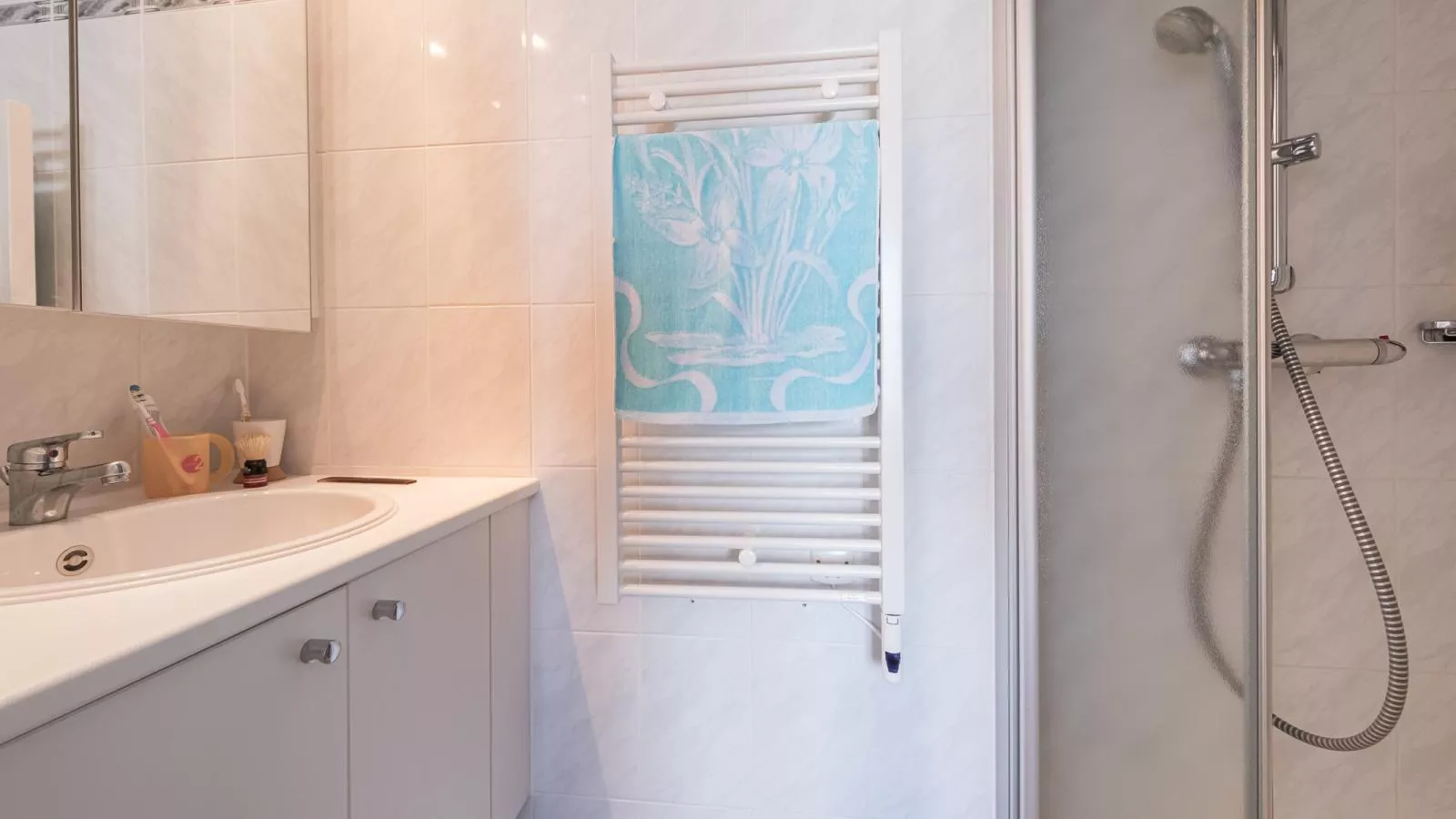 Viking - 0608 + box 4-Bathroom