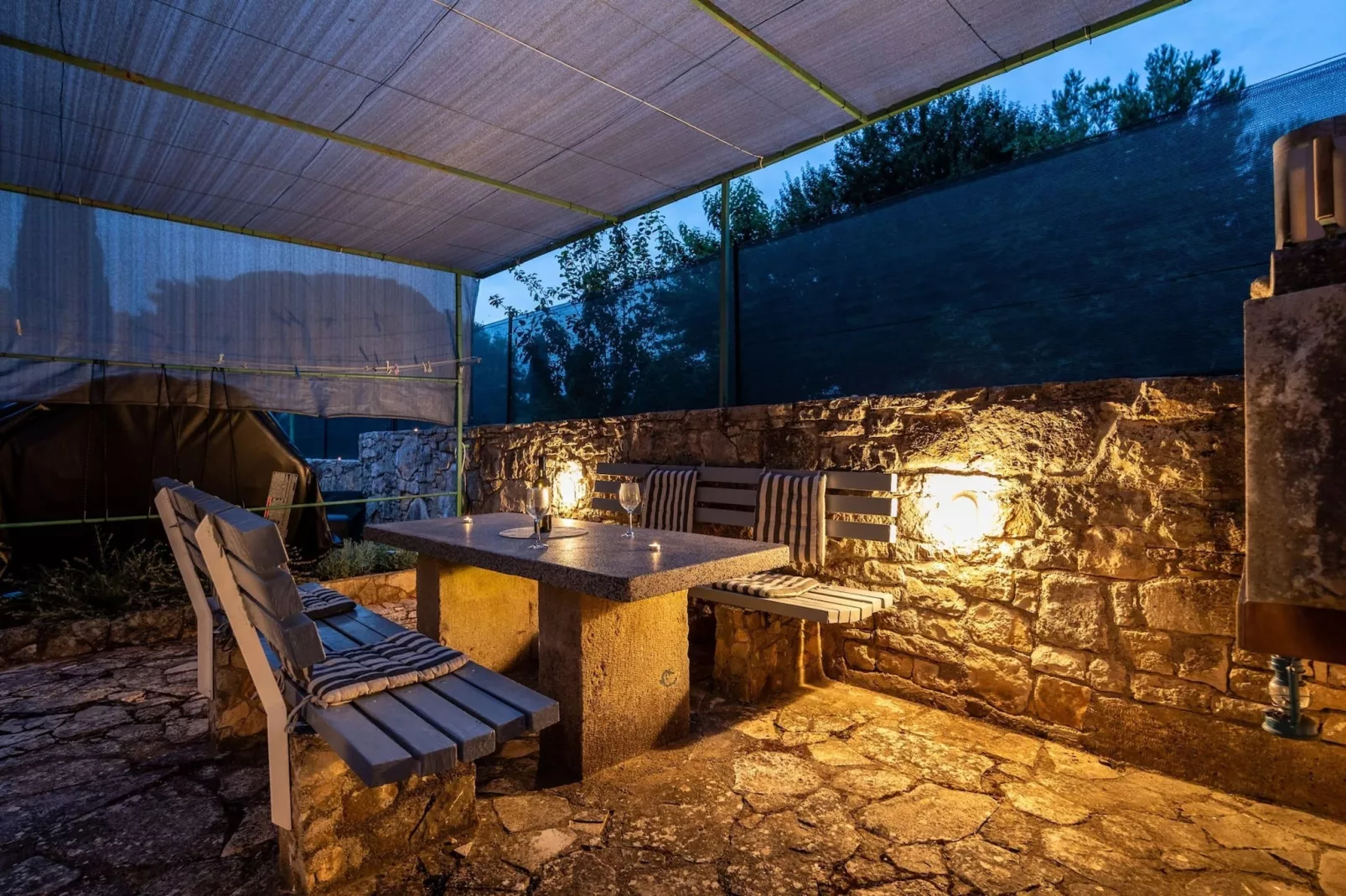 Kristijan & Jelena - Pool, Jacuzzi, Playground-Terrasse/Balkon