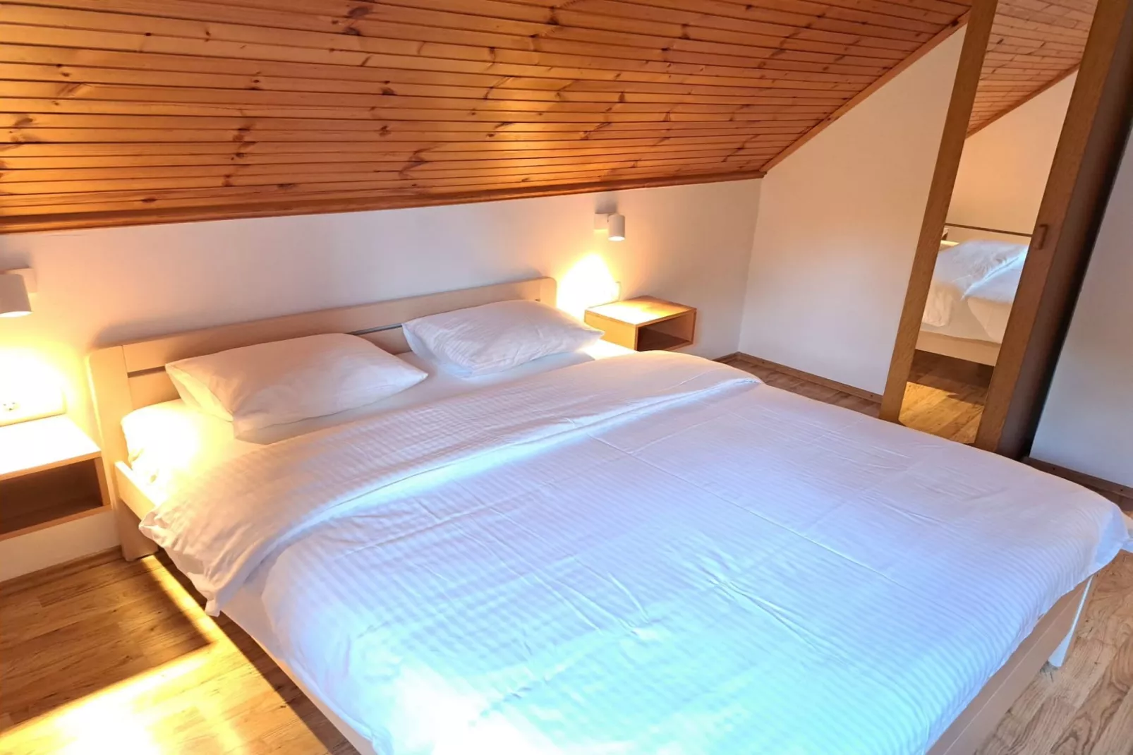 Guesthouse Žafran- Double Room With Terrace-Chambre