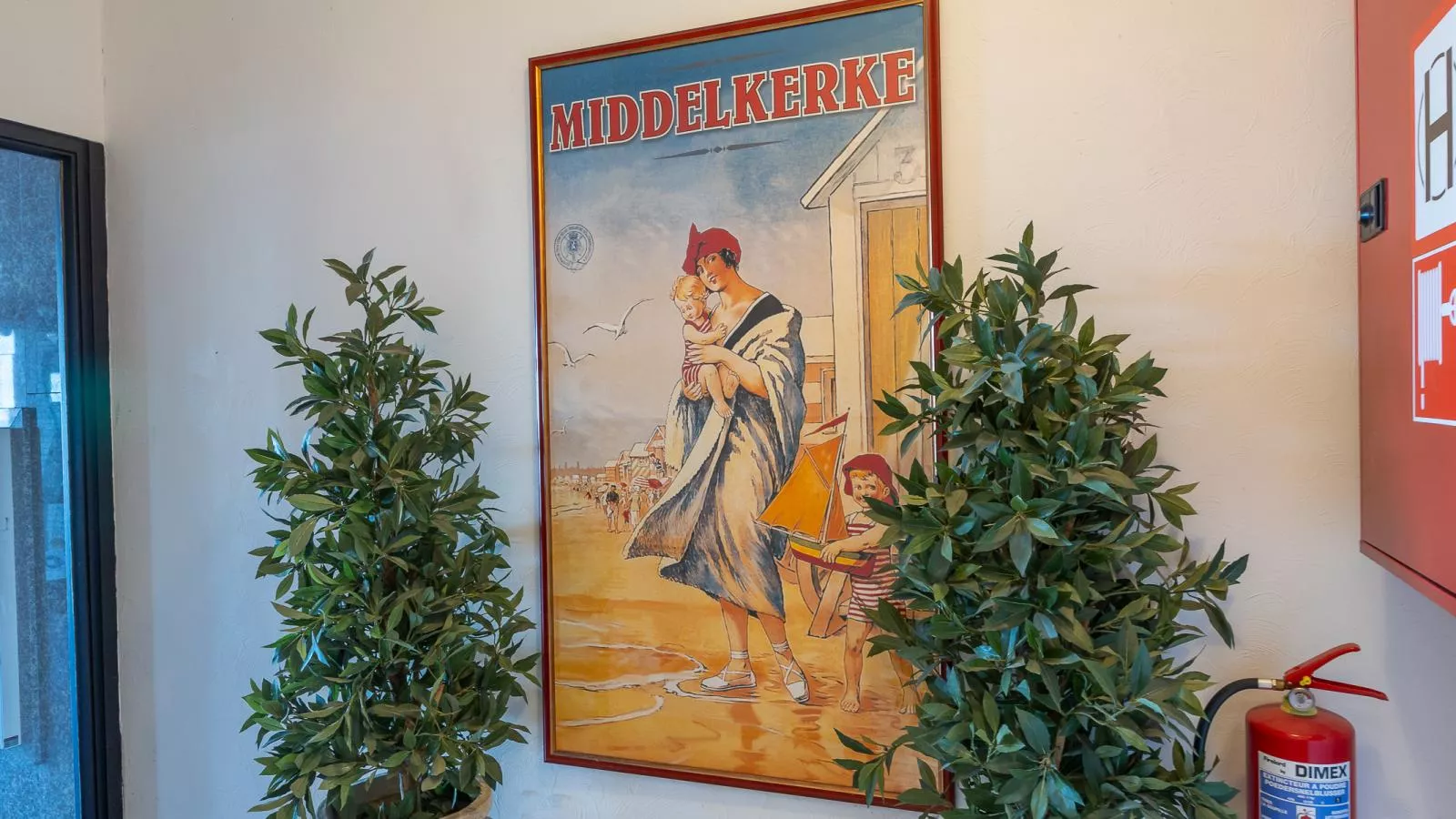 Prestige I - 0702 + box 1-Hall & reception