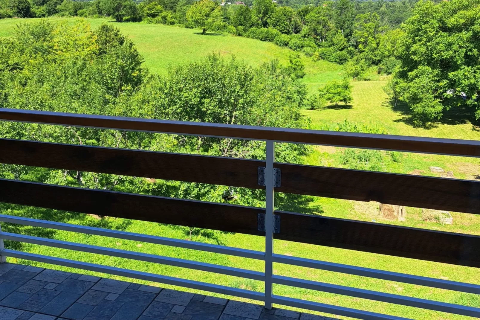 Guesthouse Žafran- Double Room With Terrace-Vue