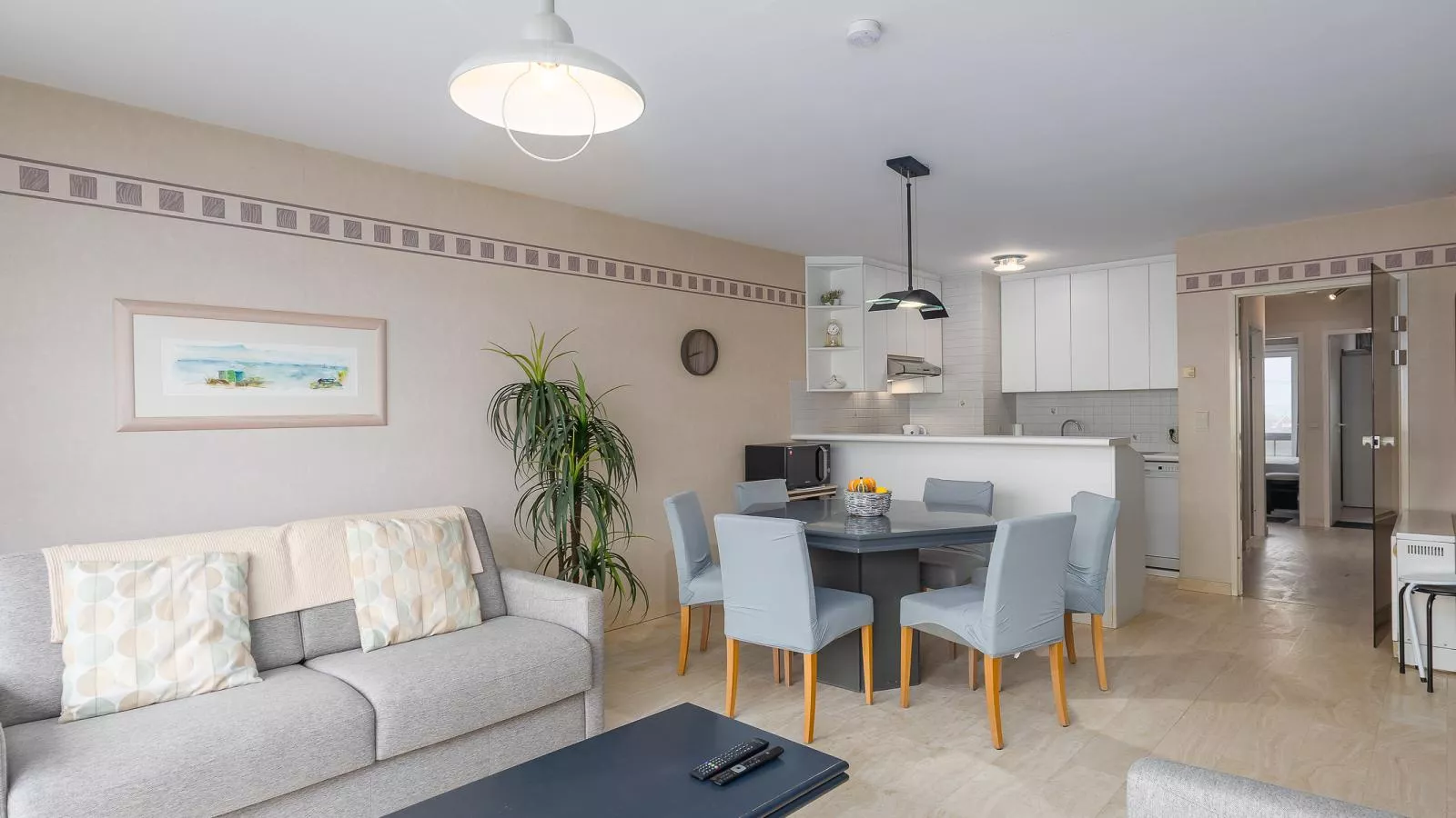 Espace II - 0102 + box 2 (Magnum)