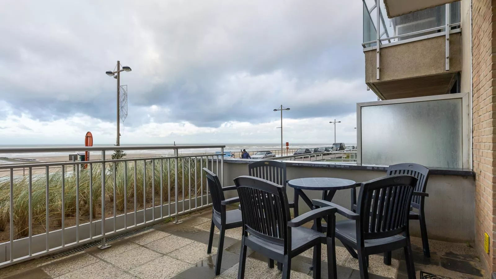 Sun Beach - 0001 + box 82 (Green Garden)